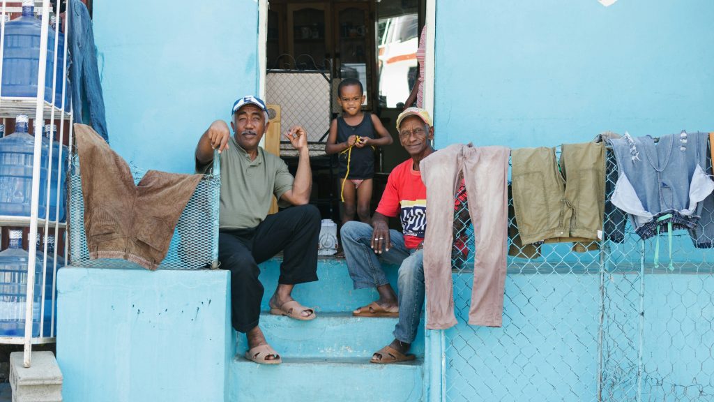 Essential Dominican Spanish Phrases for Travel + Daily&nbsp;Life